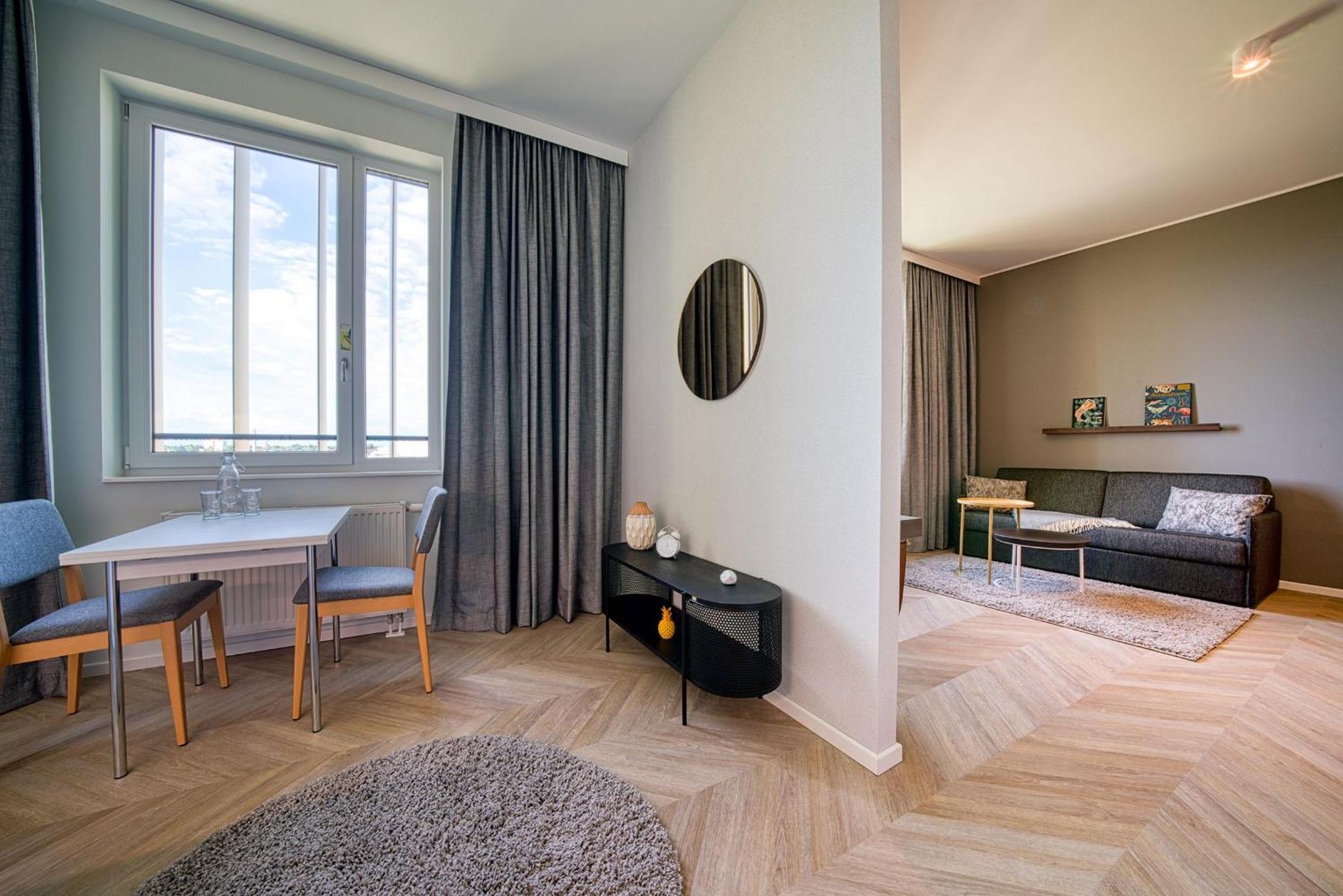 Vienna House Easy By Wyndham Augsburg Hotel Kültér fotó